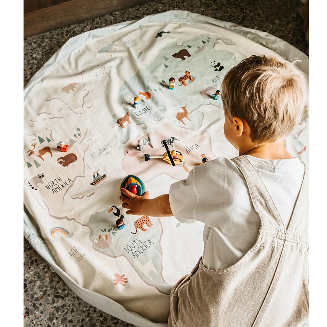 Play & Go Reversible Toy Storage Bag & Playmat - World Map