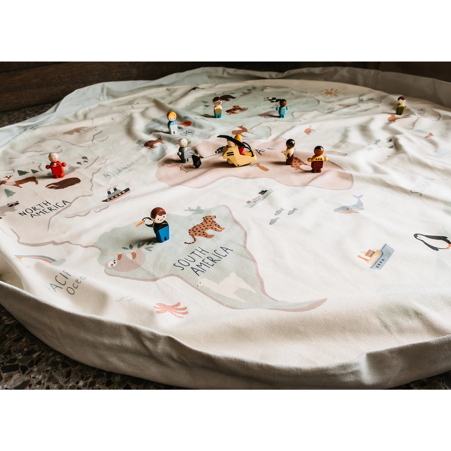 Play & Go Reversible Toy Storage Bag & Playmat - World Map