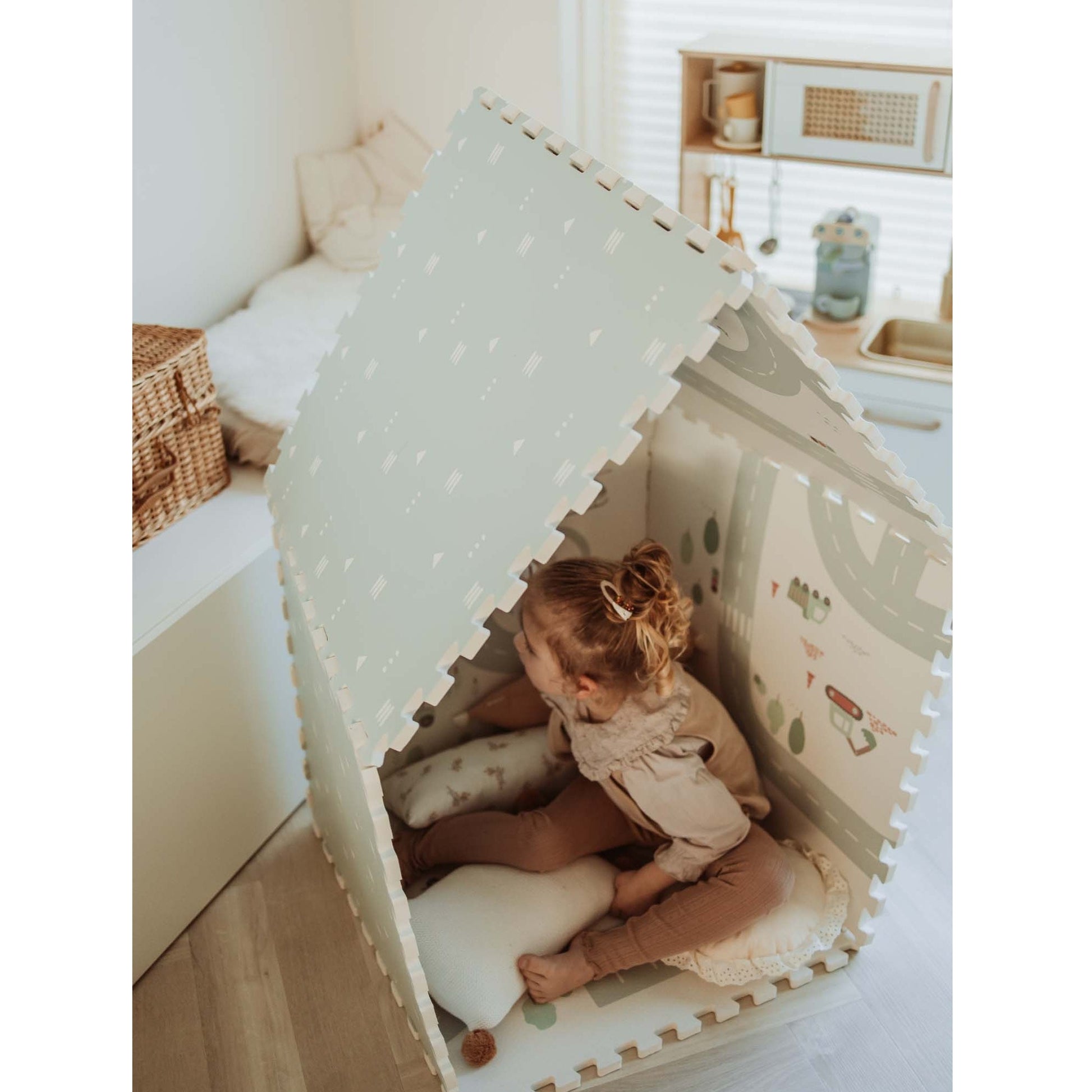 Play & Go Tiloo Foam Puzzle Tile Playmat - Roadmap