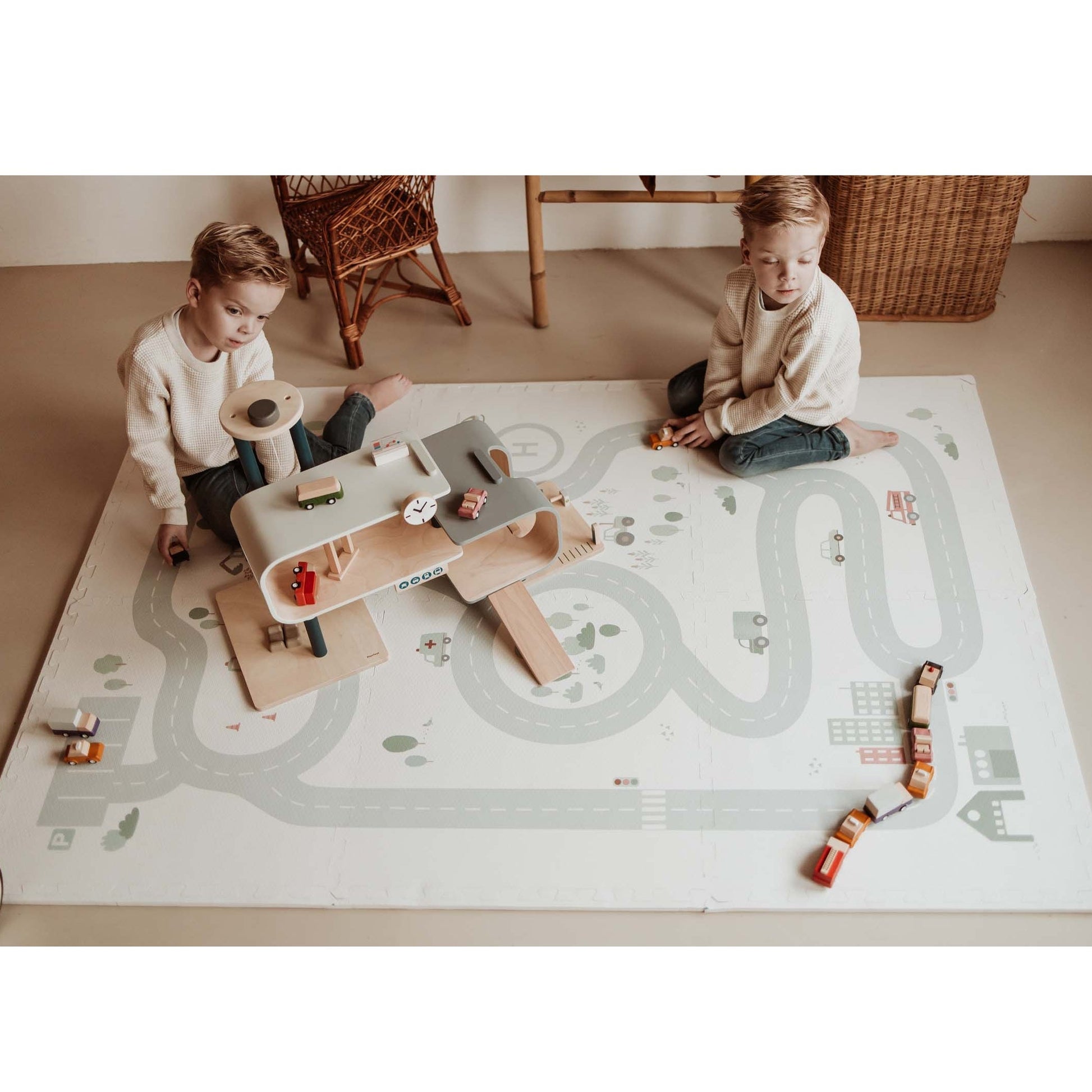 Play & Go Tiloo Foam Puzzle Tile Playmat - Roadmap