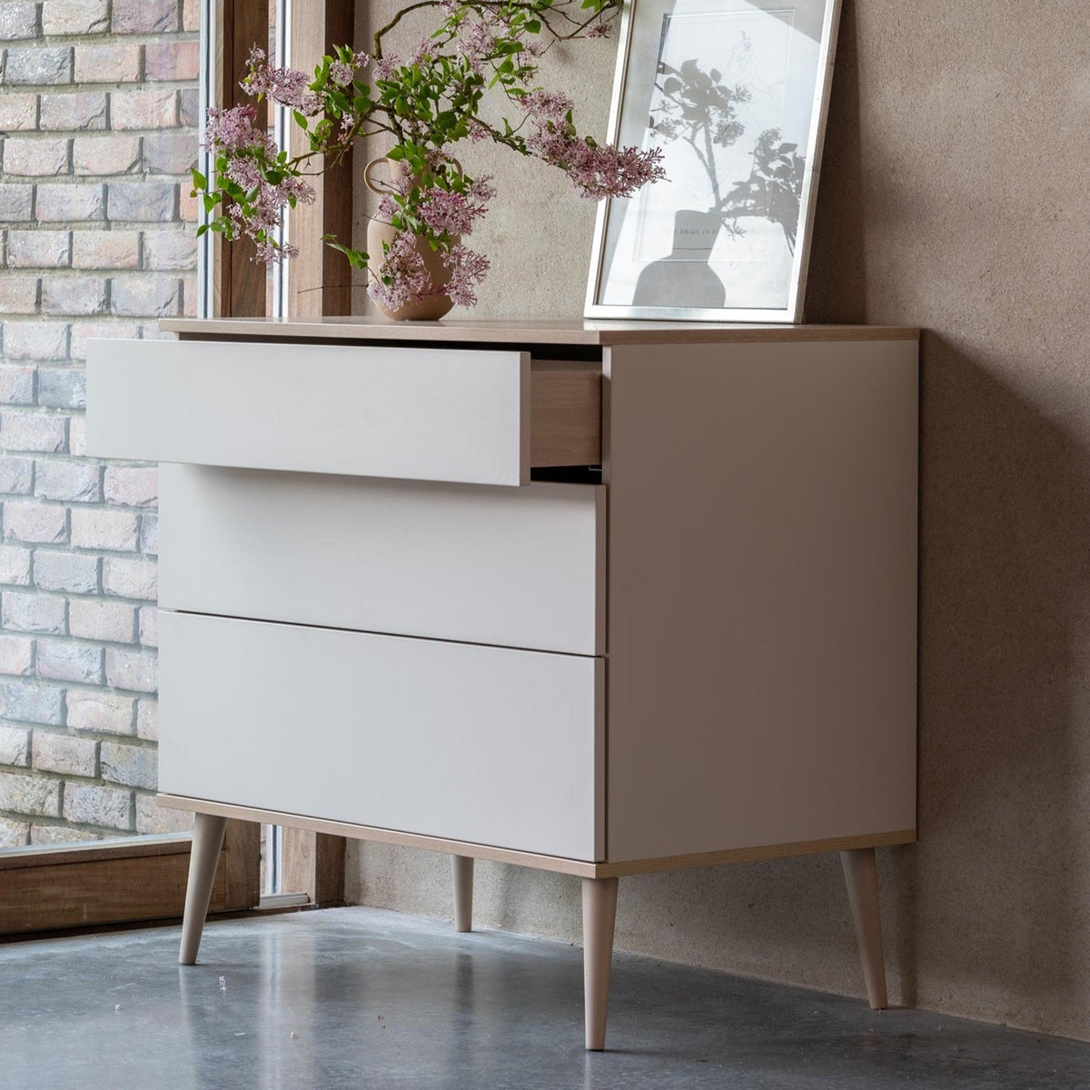 Flow Dresser Clay