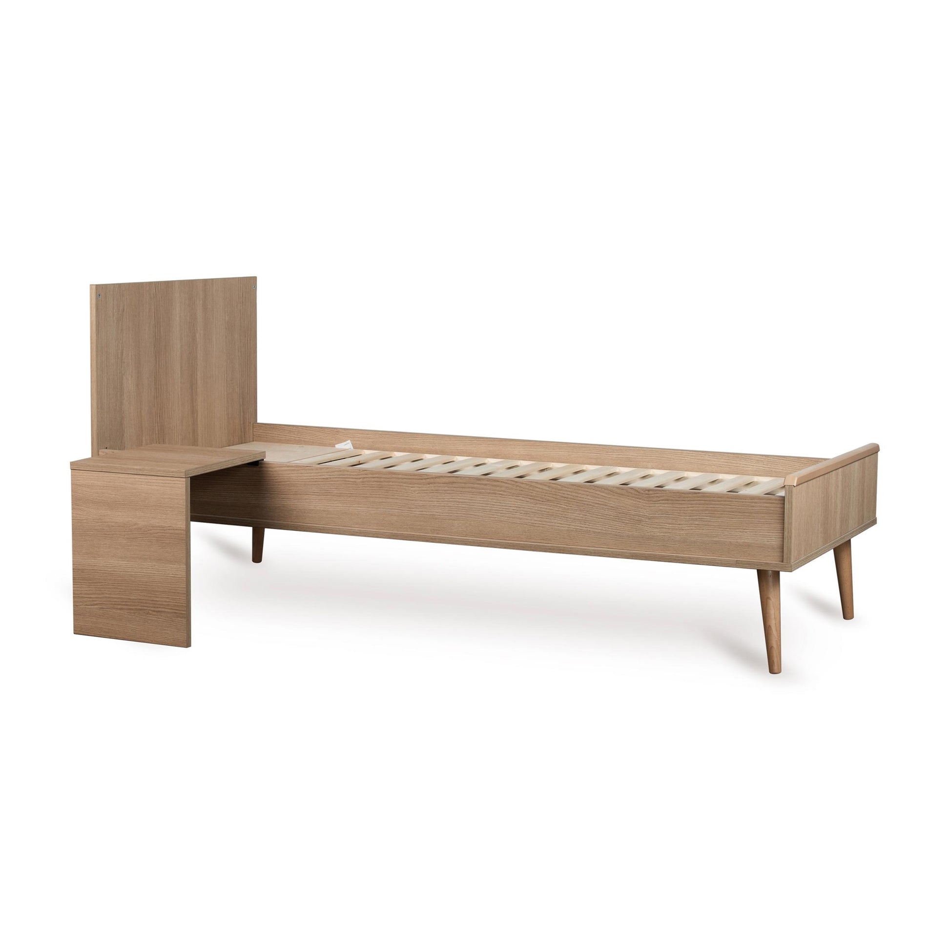 Quax Flow Convertible Cot Bed - 140 x 70 cm - Honey Ash