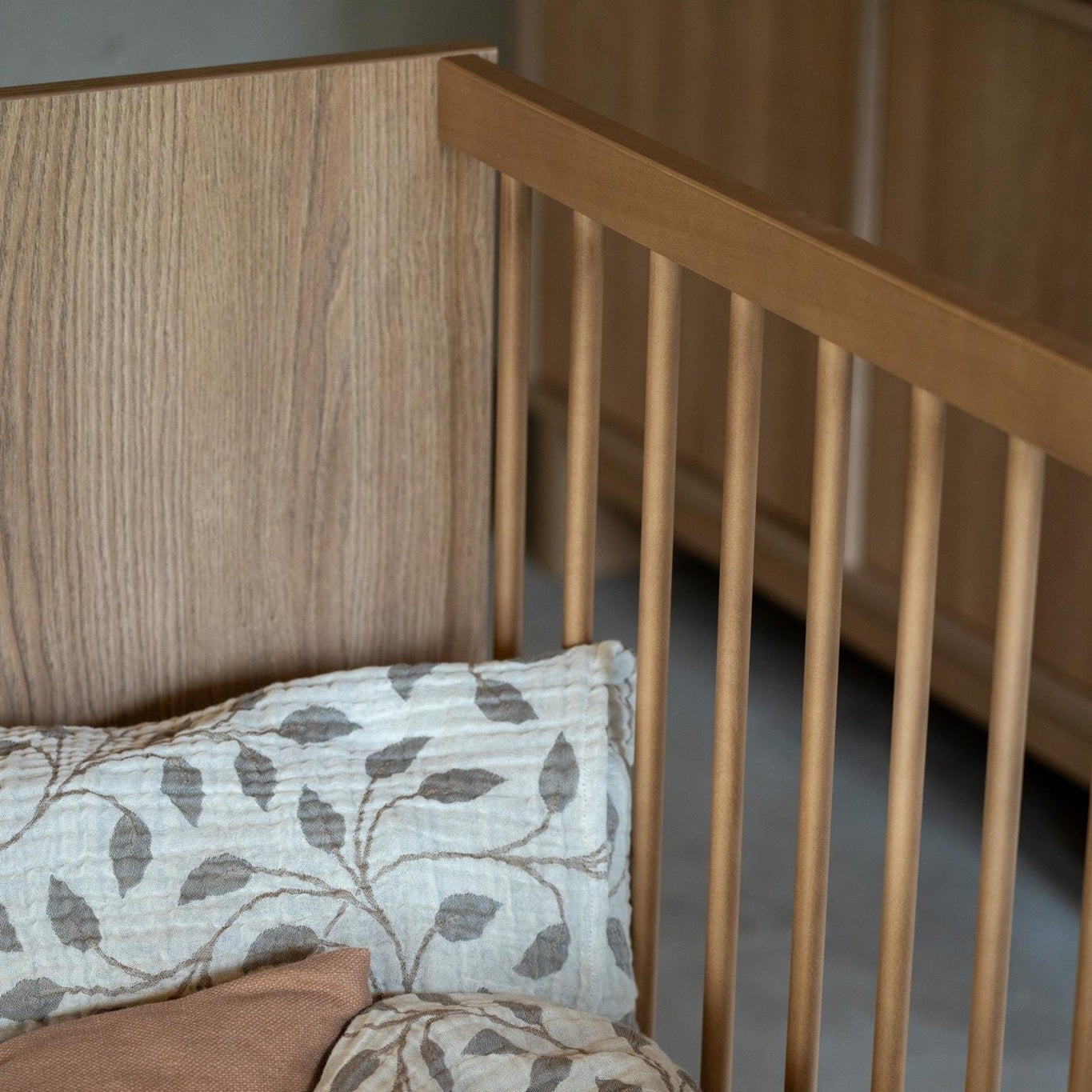 Quax Kyo Convertible Cot Bed - 120 x 70 cm - Honey Ash