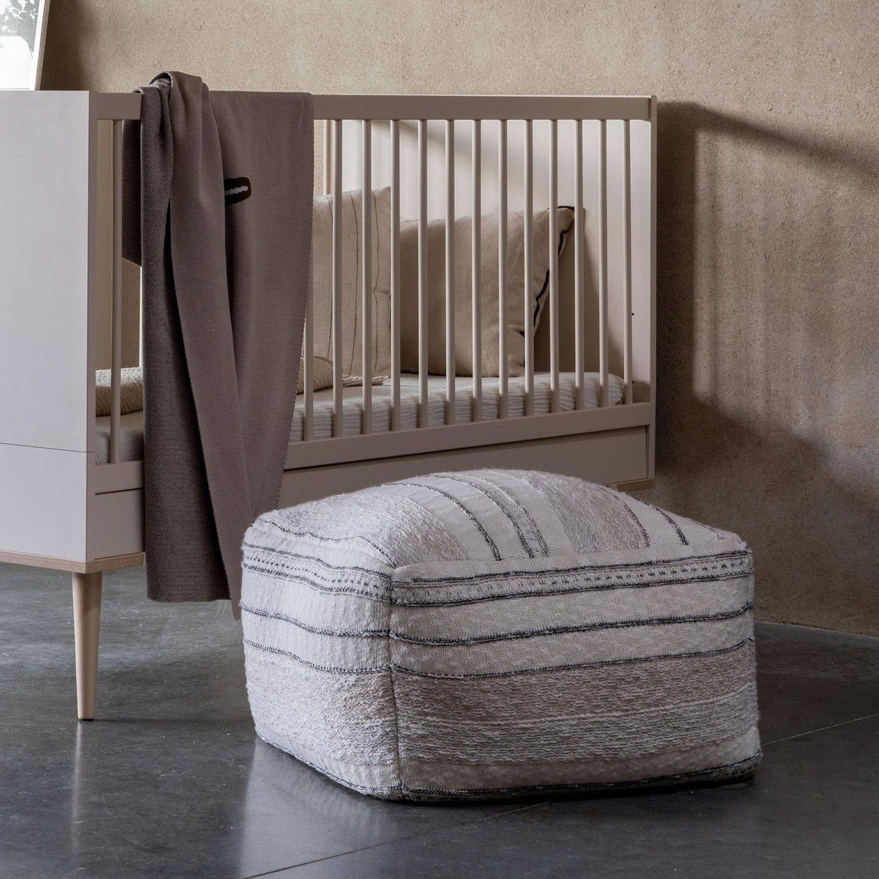 Quax Knitted Ottoman - Tricot