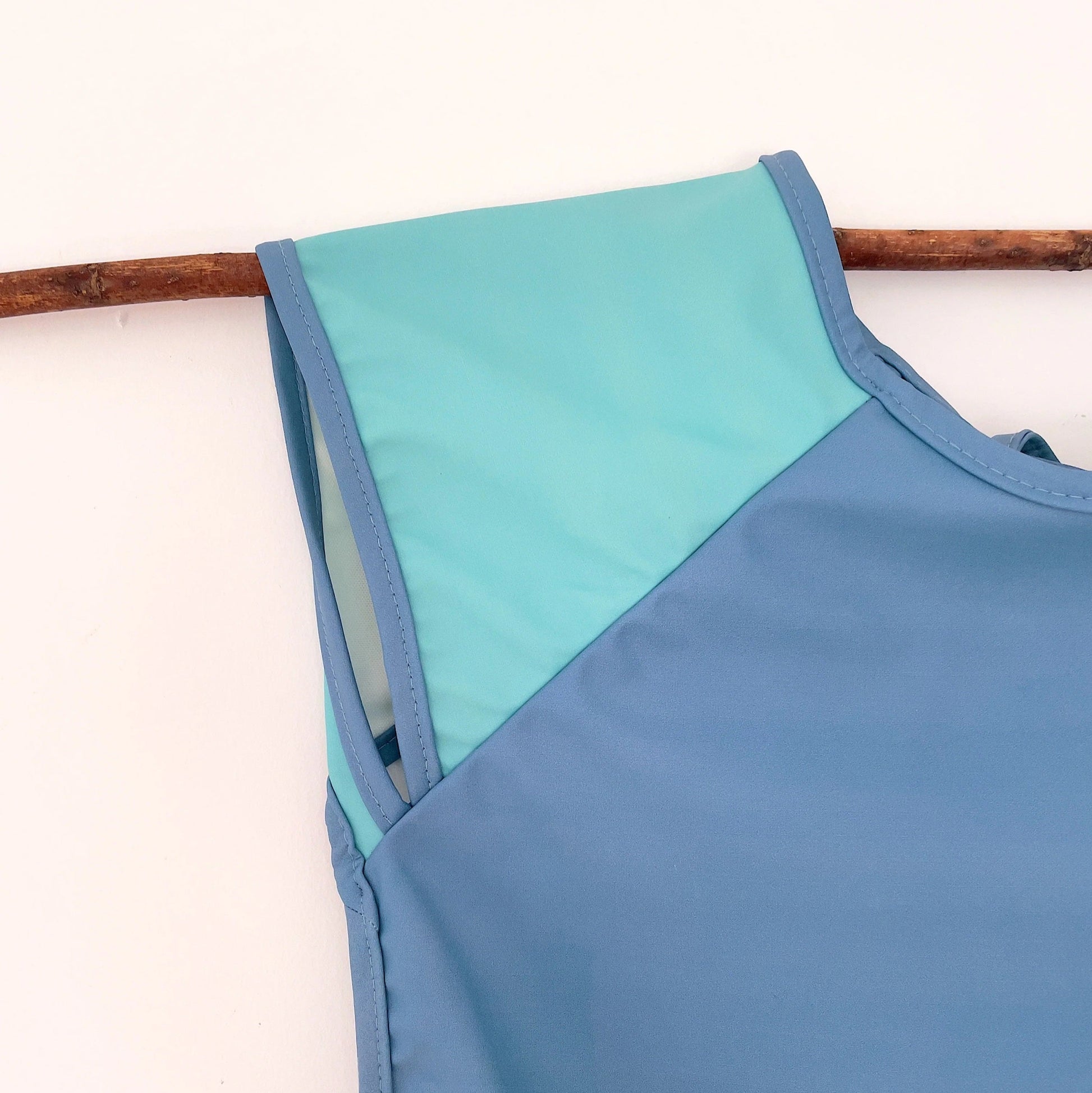 Skagfa Vinklar Waterproof First Bib - Javea La Cala