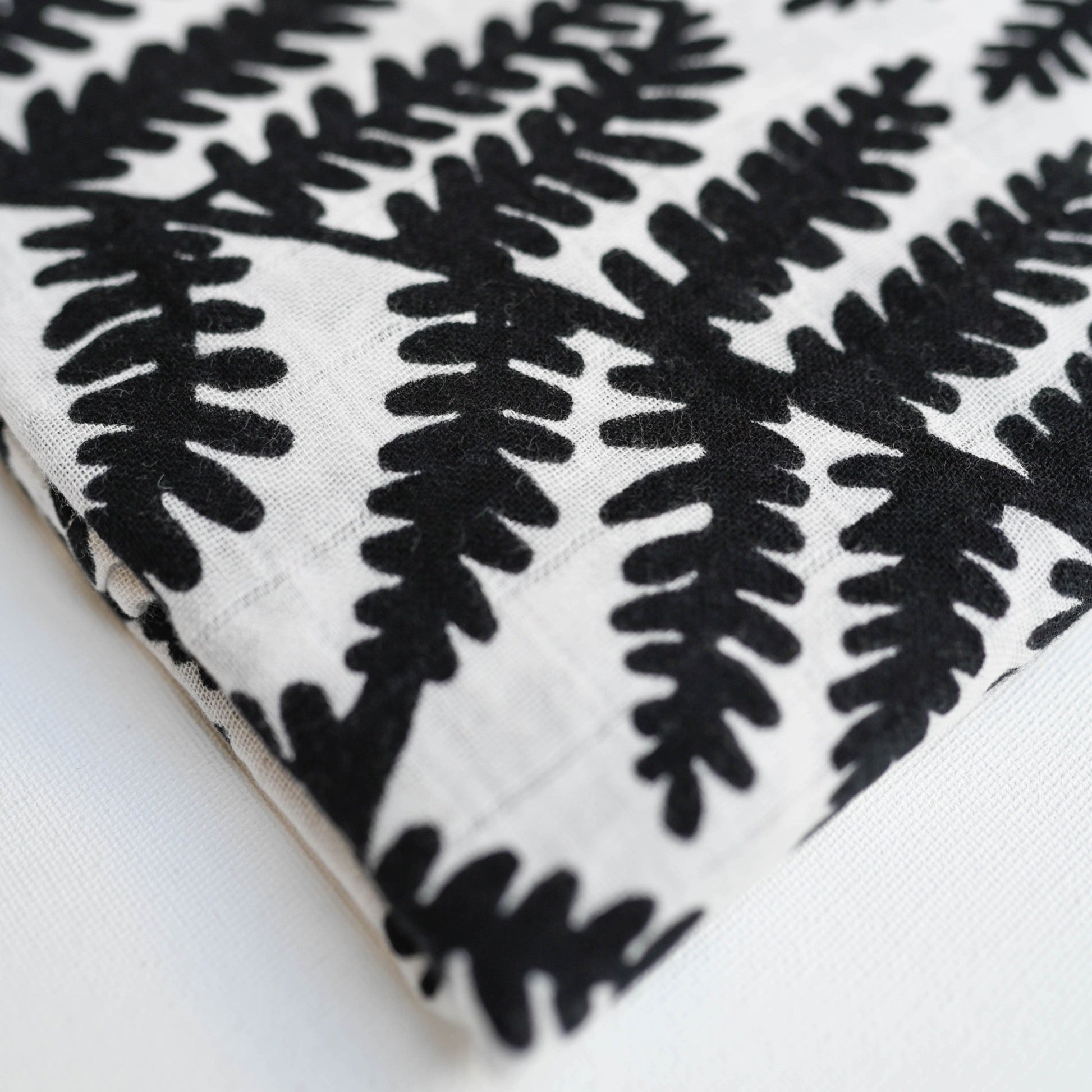Etta Loves Baby Sensory XL Muslin Swaddle - Ferns