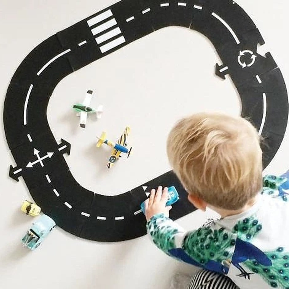 Waytoplay Rubber Toy Car Track Set - Ringroad - 12 Pieces