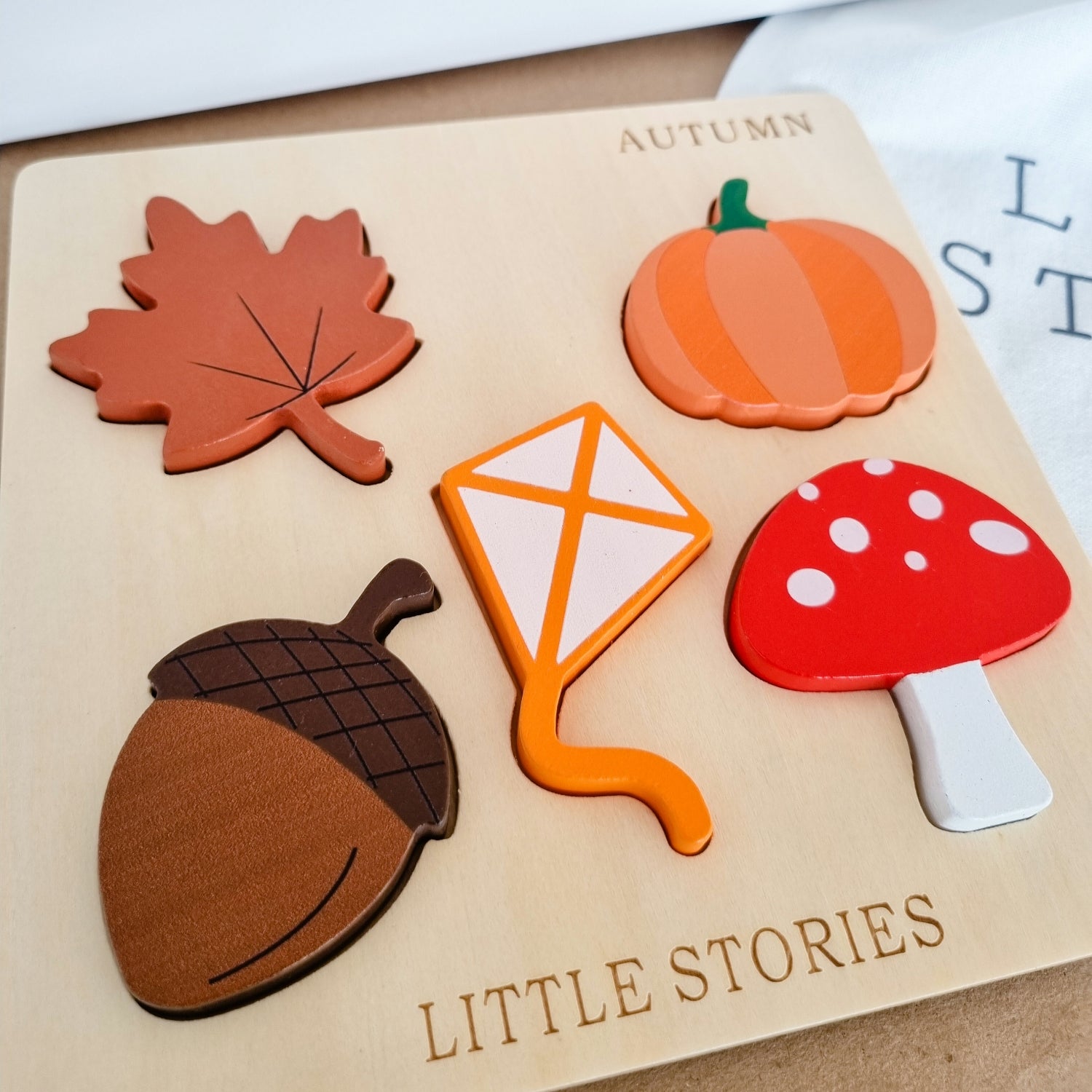 Little Stories Wooden Tray Puzzle - All The Seasons - Autumn