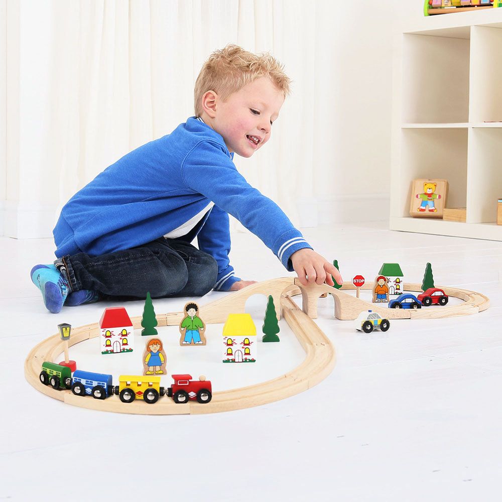 Bigjigs Rail Wooden Figure of Eight Train Set