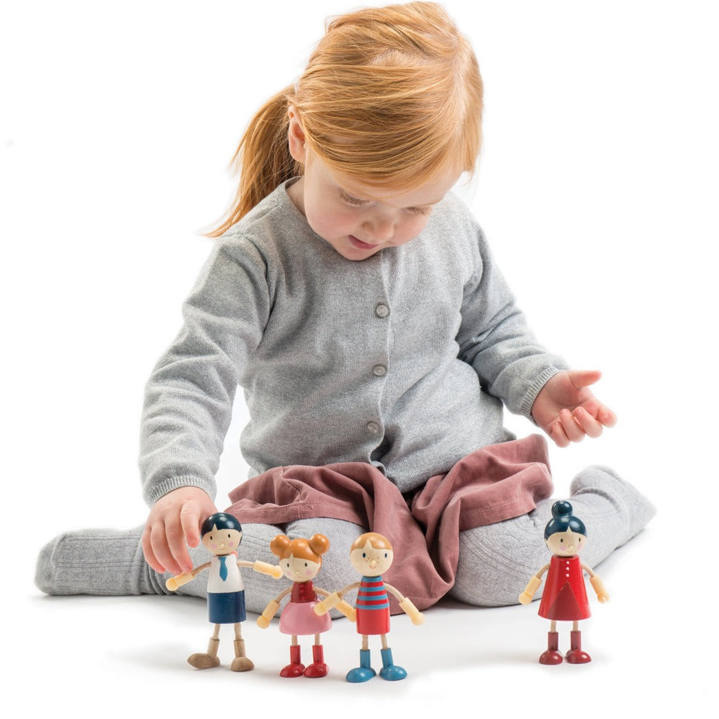 Tender Leaf Toys Doll Family