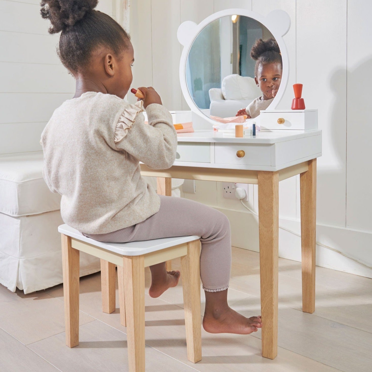 Tender Leaf Toys Forest Dressing Table