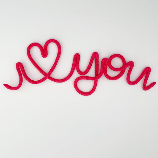 heykiddostudio 'I Heart You' Word Wall Sign