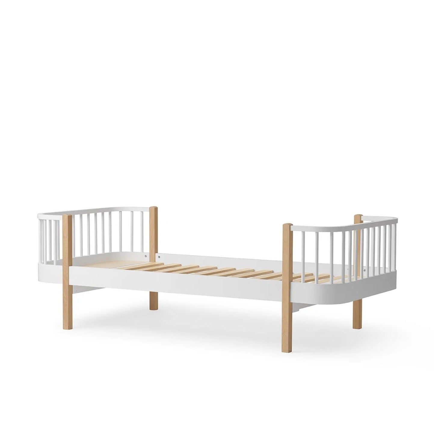 Oliver Furniture Wood Original Bed - White/Oak