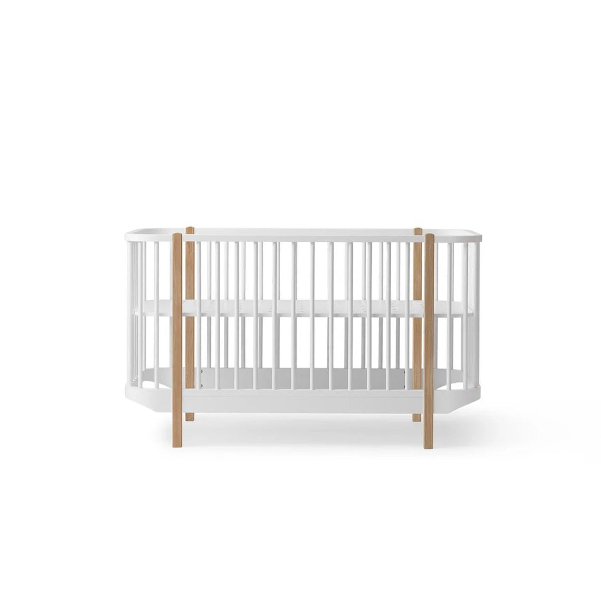 Oliver Furniture Wood Cot - White/Oak