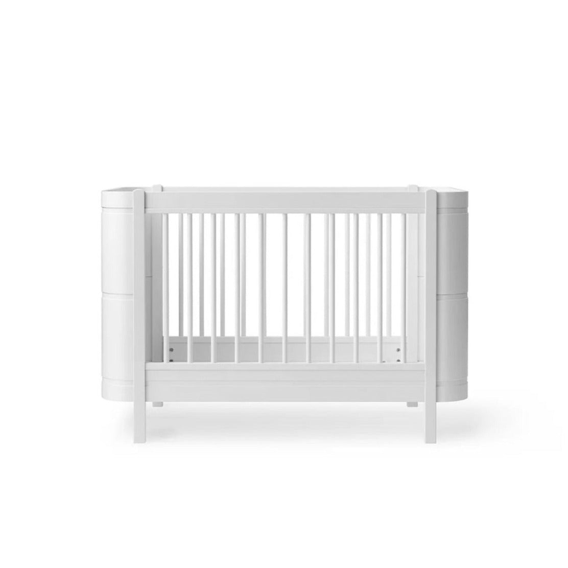 Oliver Furniture Wood Mini+ Cot Bed Excl. Junior Kit - White