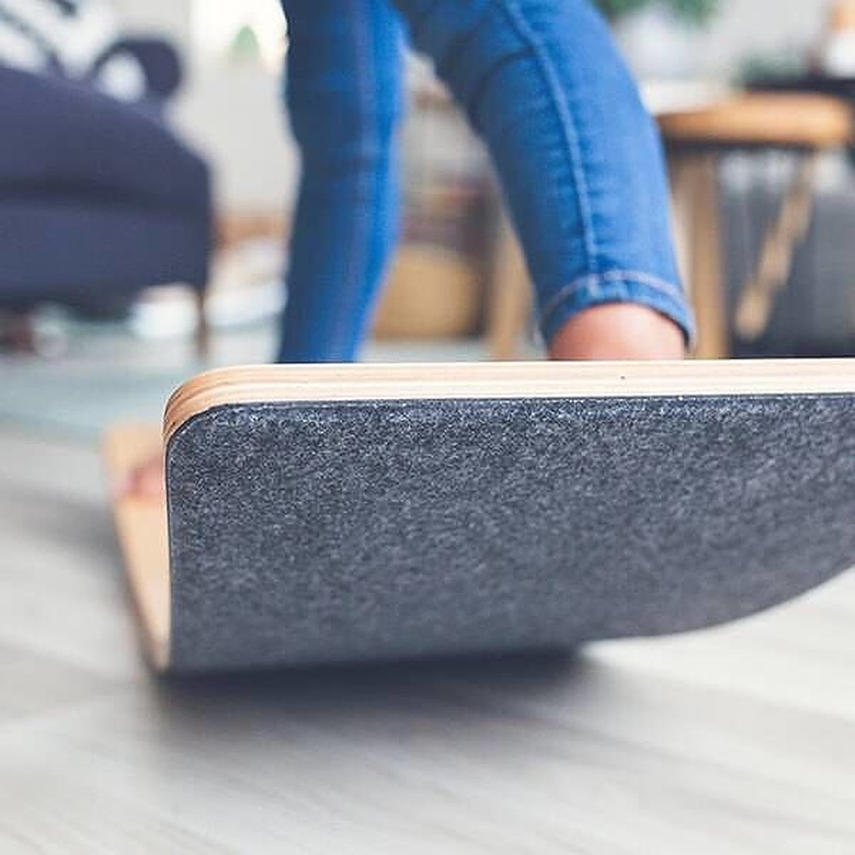 Wobbel Board - Transparent Lacquered Balance Board - Mouse Grey Felt